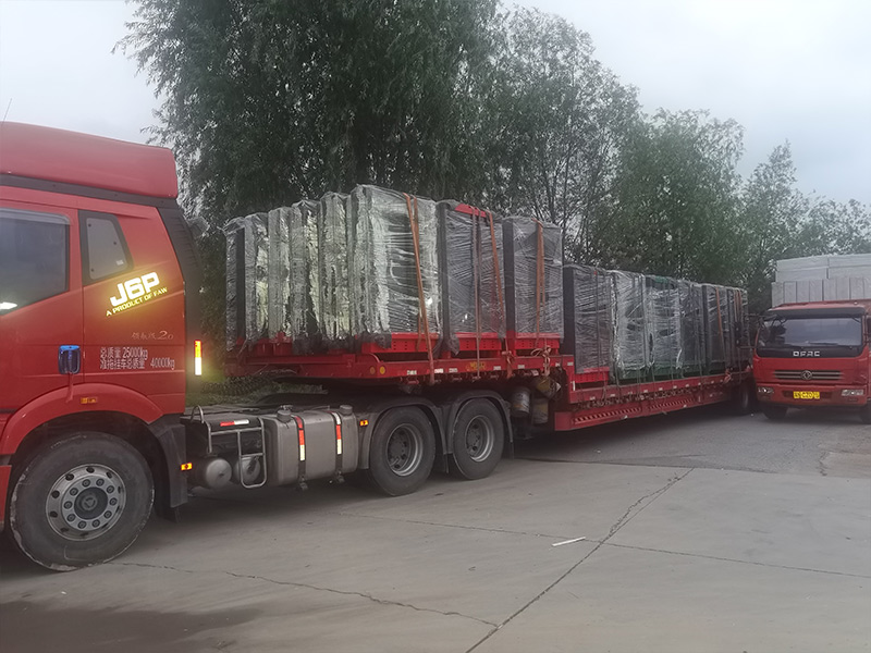 吉林通化路名牌燈箱100臺(tái)，第八車(chē)發(fā)貨！